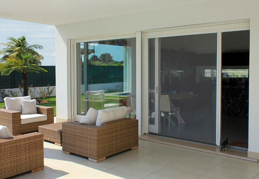 scenica-patio-estate